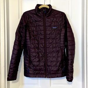 Women’s Medium Patagonia Nano Puff Jacket Plum NWT